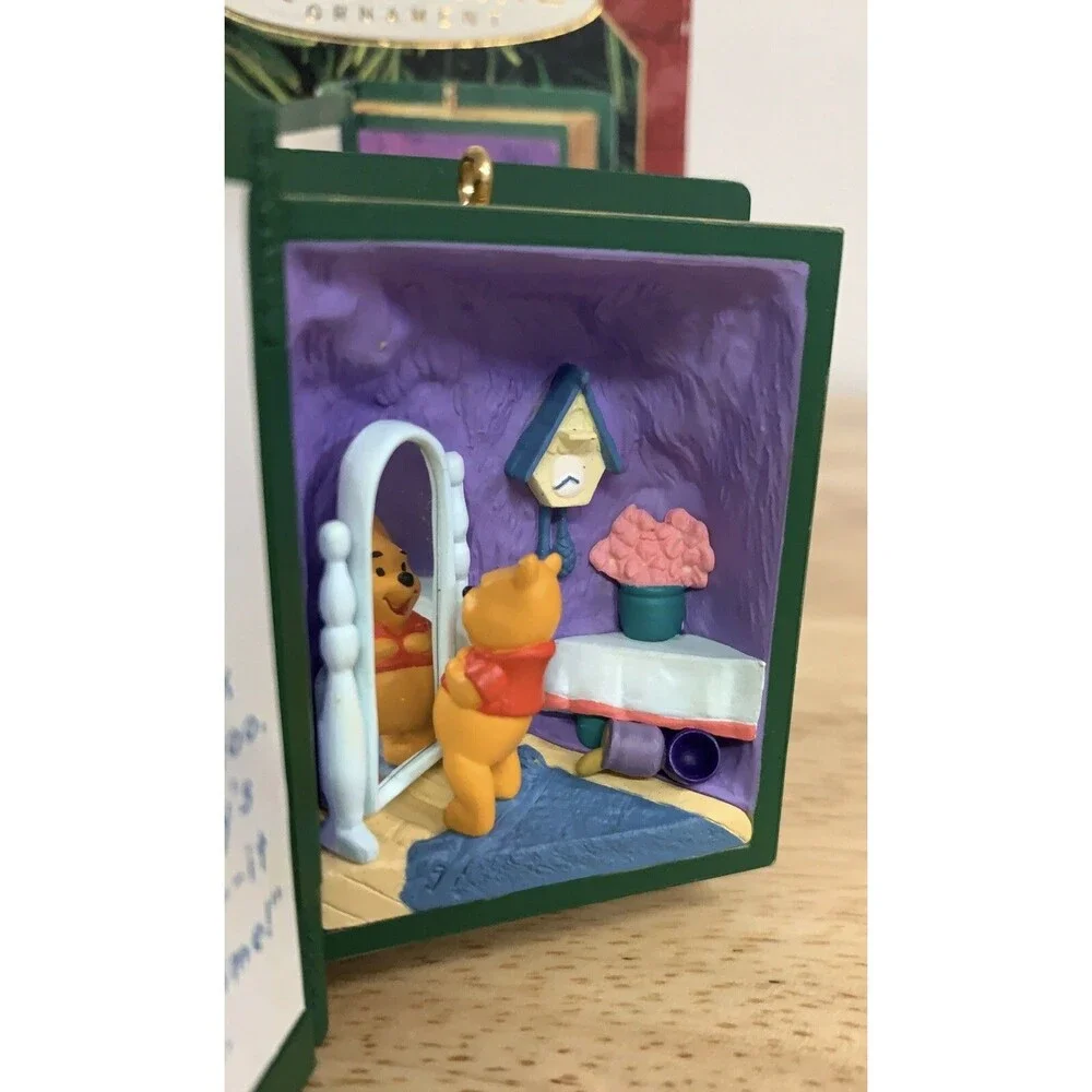1999 Hallmark Keepsake Ornament Winnie The Pooh Honey Time Collector’s Series